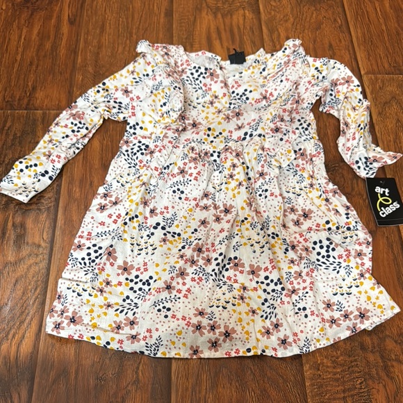 art & class Other - 4T Art & Class white light weight dress with floral print. NWT